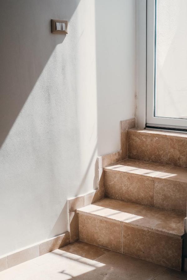 אוסטוני Tetti Bianchi - Deva'S Suite Home מראה חיצוני תמונה