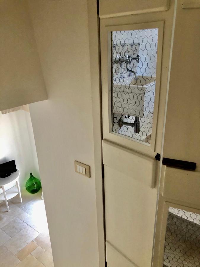 אוסטוני Tetti Bianchi - Deva'S Suite Home מראה חיצוני תמונה